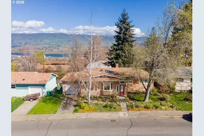 731 E 19th St, The Dalles, OR 97058 - Photo 3