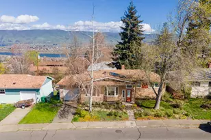 731 E 19th St, The Dalles, OR 97058 - Photo 3