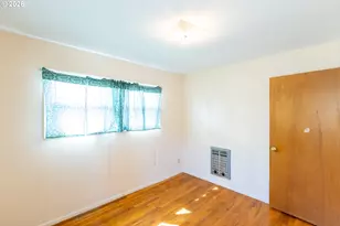 731 E 19th St, The Dalles, OR 97058 - Photo 19