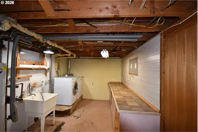 731 E 19th St, The Dalles, OR 97058 - Photo 41