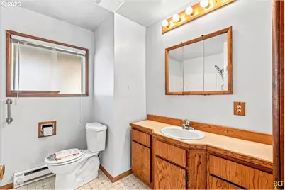 204 NW 69th St, Vancouver, WA 98665 - Photo 23