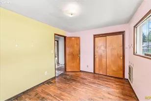 204 NW 69th St, Vancouver, WA 98665 - Photo 17