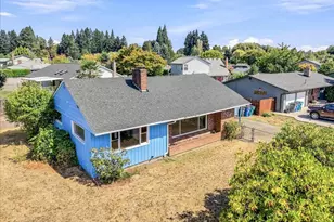 204 NW 69th St, Vancouver, WA 98665 - Photo 3