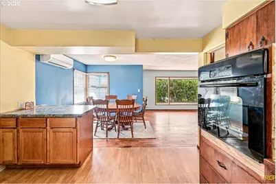 204 NW 69th St, Vancouver, WA 98665 - Photo 13