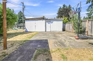 204 NW 69th St, Vancouver, WA 98665 - Photo 25