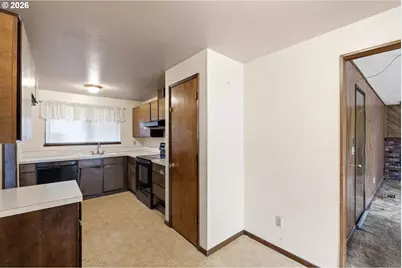 1785 SW Battaglia Ave, Gresham, OR 97080 - Photo 9