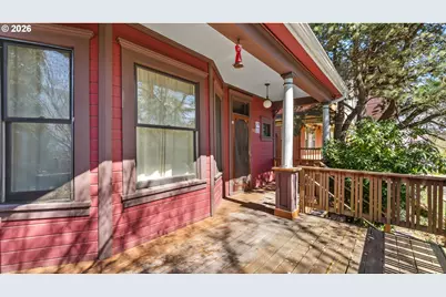 111 N Monroe St, Portland, OR 97227 - Photo 3