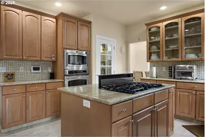 2744 NW Daysha Dr, Roseburg, OR 97471 - Photo 11
