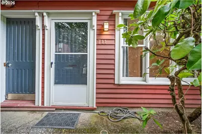 711 NW 20th Ave, Portland, OR 97209 - Photo 3