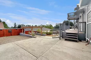 7175 Vista Ridge Dr, Brookings, OR 97415 - Photo 33