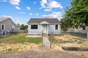 210 N Prescott St, Echo, OR 97826 - Photo 1
