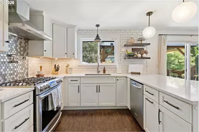 14295 SW Red Haven Dr, Beaverton, OR 97008 - Photo 13