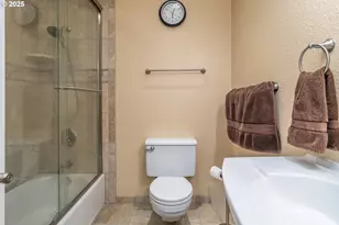 1821 NW Sellwood St, Roseburg, OR 97471 - Photo 13