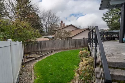 1821 NW Sellwood St, Roseburg, OR 97471 - Photo 43