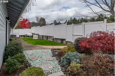 1821 NW Sellwood St, Roseburg, OR 97471 - Photo 45