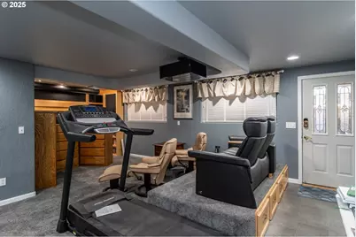 1821 NW Sellwood St, Roseburg, OR 97471 - Photo 27