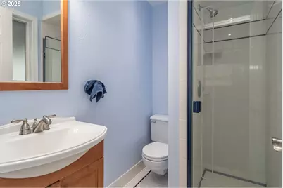 1821 NW Sellwood St, Roseburg, OR 97471 - Photo 19