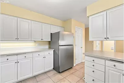 404 SE 2nd Ave, Battle Ground, WA 98604 - Photo 13