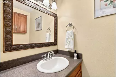 404 SE 2nd Ave, Battle Ground, WA 98604 - Photo 17