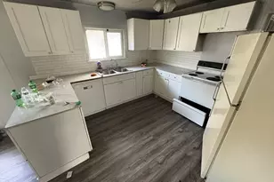 1220 S Tower Ave, Centralia, WA 98531 - Photo 3