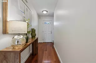 1020 NW 1st Ave, Canby, OR 97013 - Photo 3