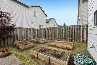 1020 NW 1st Ave, Canby, OR 97013 - Photo 19
