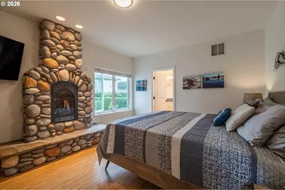 1122 Three Wood Dr, Bandon, OR 97411 - Photo 29