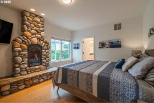 1122 Three Wood Dr, Bandon, OR 97411 - Photo 29