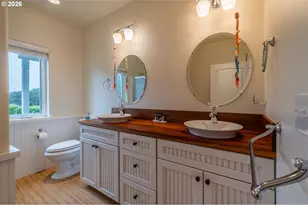 1122 Three Wood Dr, Bandon, OR 97411 - Photo 23