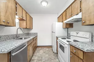 5405 SE Lafayette St, Portland, OR 97206 - Photo 9