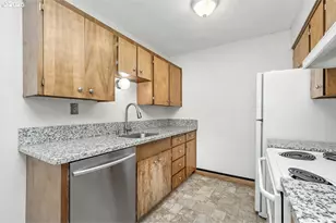 5405 SE Lafayette St, Portland, OR 97206 - Photo 7