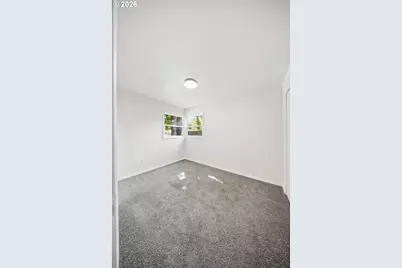 11745 SE Pine St, Portland, OR 97216 - Photo 25