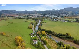 54124 Old Broadbent Rd, Myrtle Point, OR 97458 - Photo 39