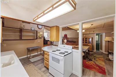 54124 Old Broadbent Rd, Myrtle Point, OR 97458 - Photo 9