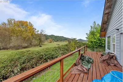54124 Old Broadbent Rd, Myrtle Point, OR 97458 - Photo 27