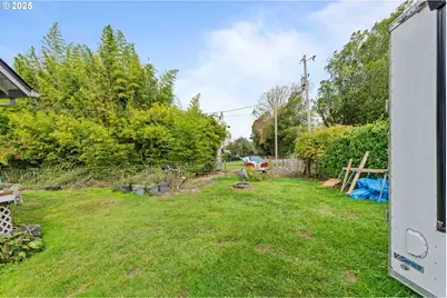 54124 Old Broadbent Rd, Myrtle Point, OR 97458 - Photo 31