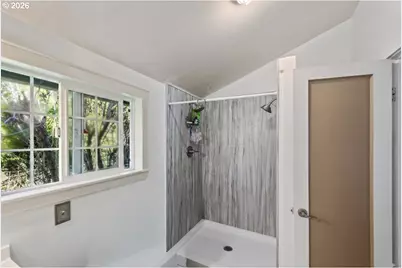 54124 Old Broadbent Rd, Myrtle Point, OR 97458 - Photo 23