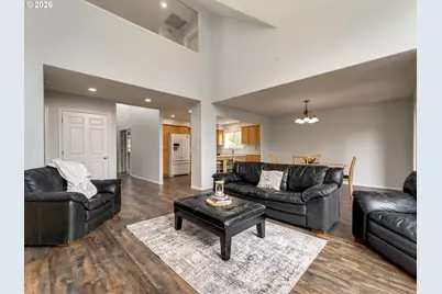 309 NW 106th St, Vancouver, WA 98685 - Photo 9
