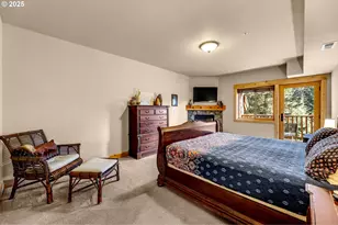 31254 E Collins Lake Rd, Government Camp, OR 97028 - Photo 25