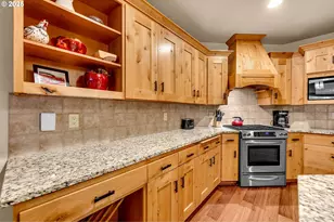31254 E Collins Lake Rd, Government Camp, OR 97028 - Photo 19