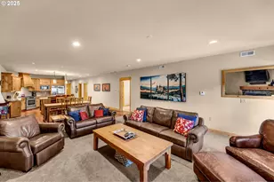 31254 E Collins Lake Rd, Government Camp, OR 97028 - Photo 19