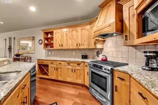 31254 E Collins Lake Rd, Government Camp, OR 97028 - Photo 13