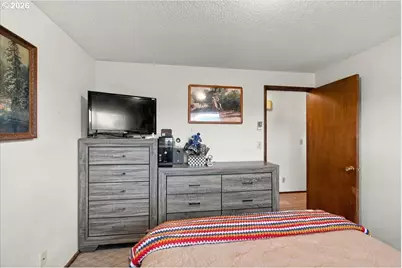 27630 Riggs Hill Rd, Foster, OR 97345 - Photo 23