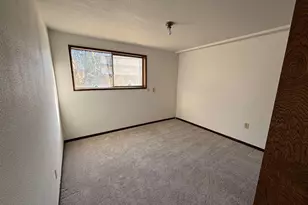 6571 Oakridge Dr, Gladstone, OR 97027 - Photo 33