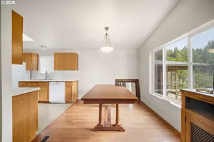 88686 Chapman Rd, Florence, OR 97439 - Photo 9
