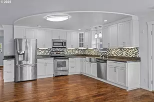 1713 Maple St, Myrtle Point, OR 97458 - Photo 11