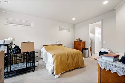 2072 Lakeland Way, Eugene, OR 97408 - Photo 17