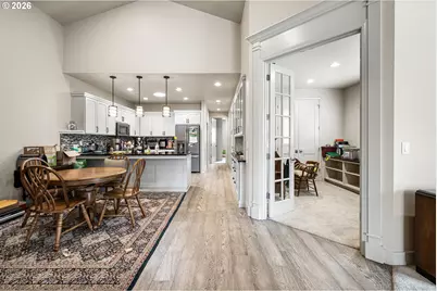 2072 Lakeland Way, Eugene, OR 97408 - Photo 11