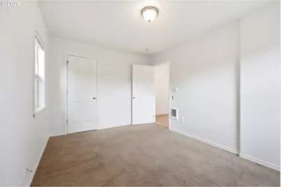 3206 SE 87th Ave, Portland, OR 97266 - Photo 17