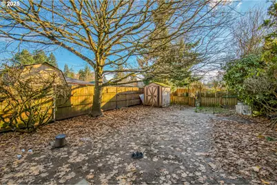 12720 SE Alder St, Portland, OR 97233 - Photo 15